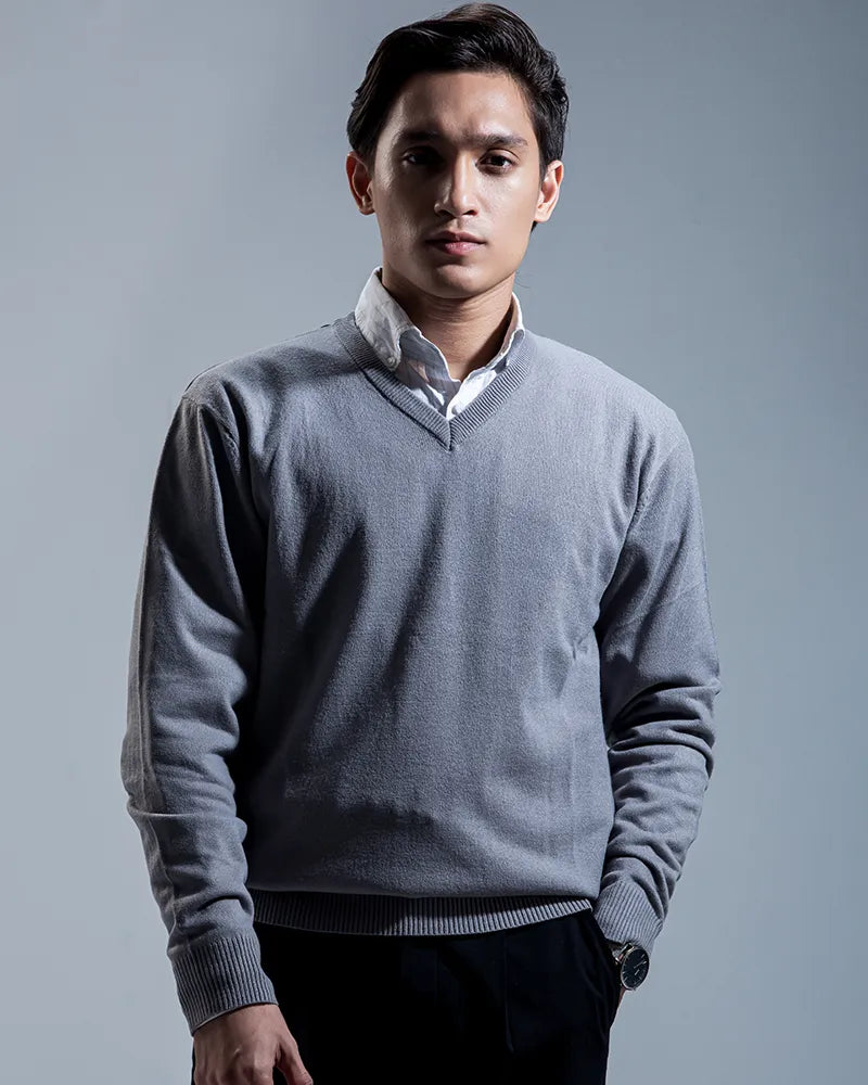 Oxford V-neck Sweater (Nardo Grey)