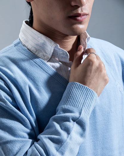 Oxford V-neck Sweater (Sky Blue)
